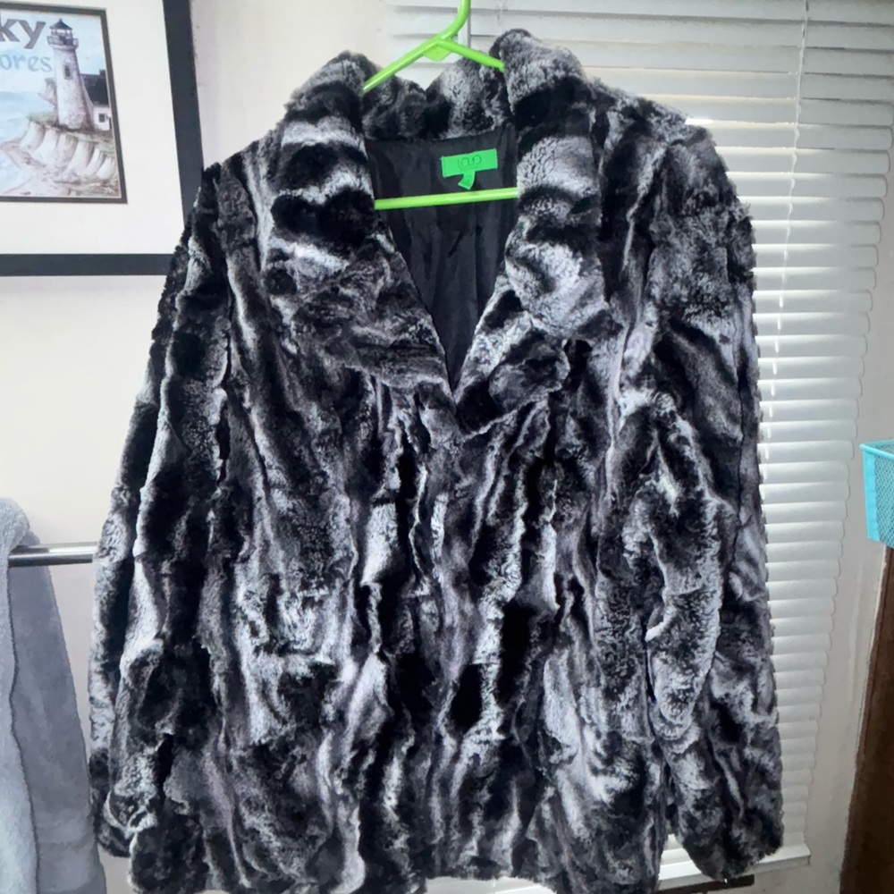 Luxurious Black and Gray Faux Fur Coat